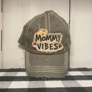 Cute mommy vibe hat